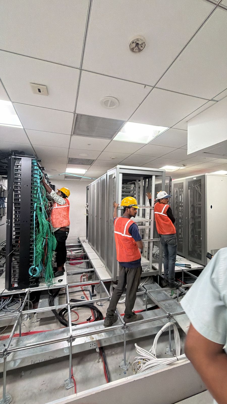 Debris Removal and Tiles Chipping in Delhi NCR – floor preparation